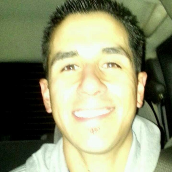 Meet your Posher, Jason - Picture 2 of 2